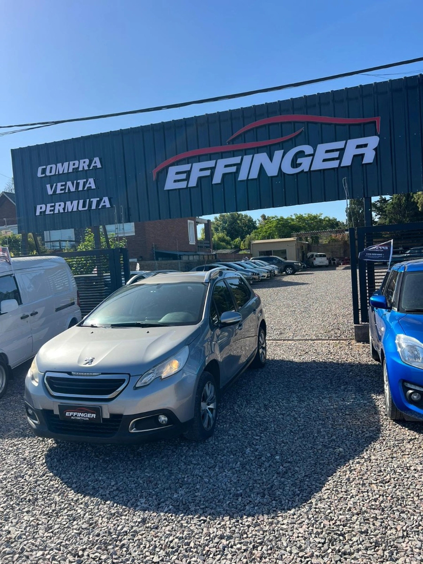 Peugeot 2008 1.2 Full Manual