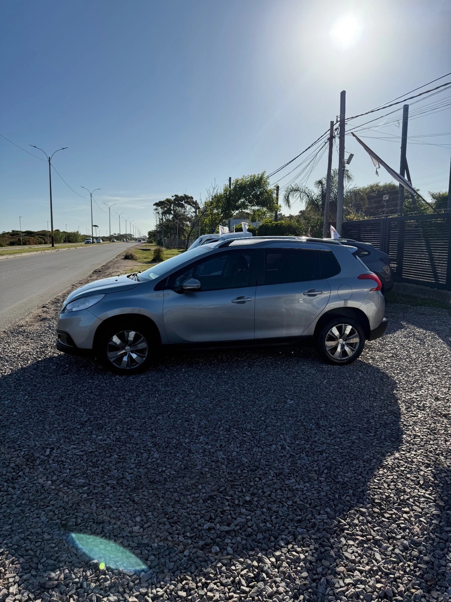 Peugeot 2008 1.2 Full Manual