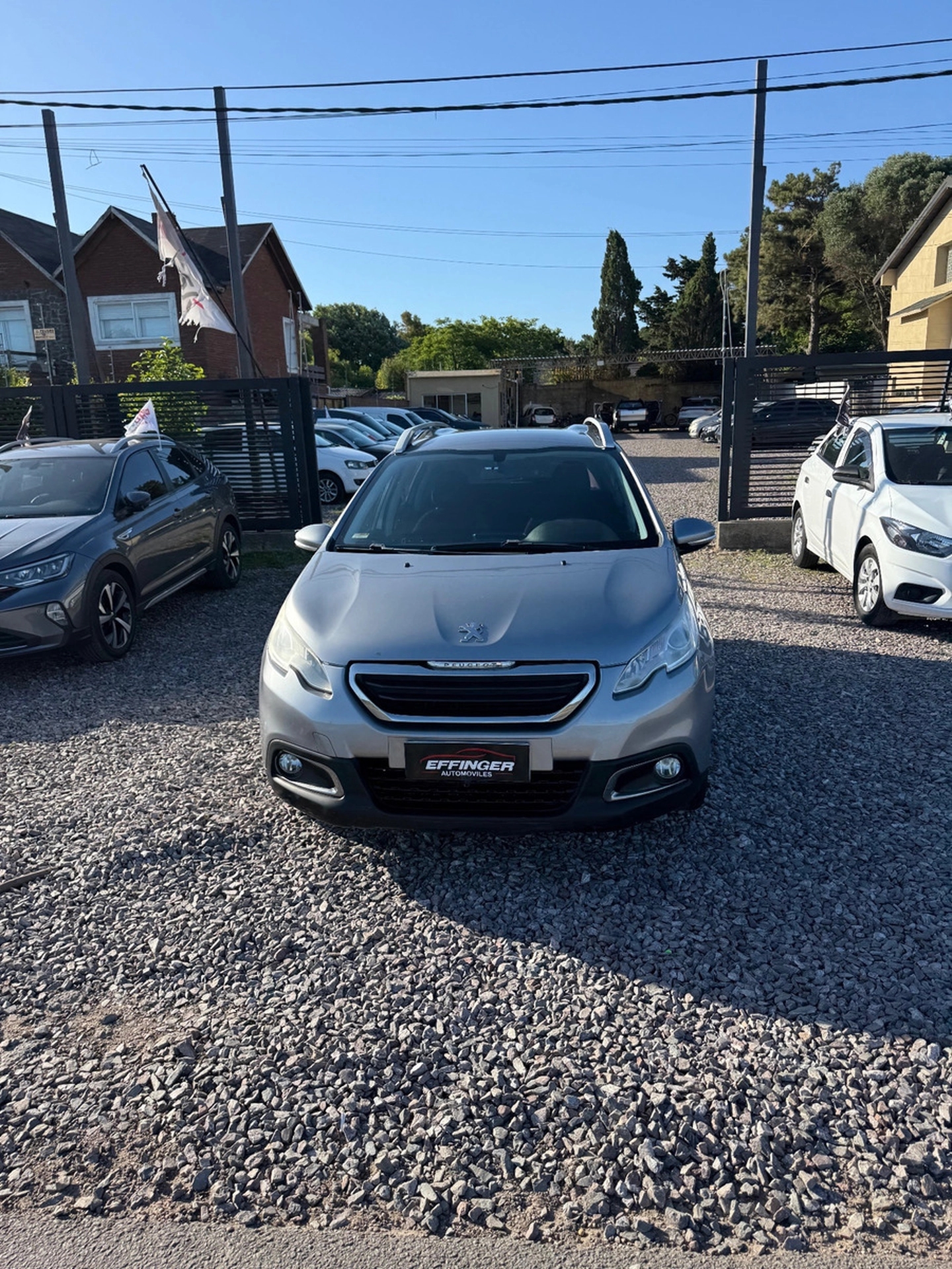 Peugeot 2008 1.2 Full Manual