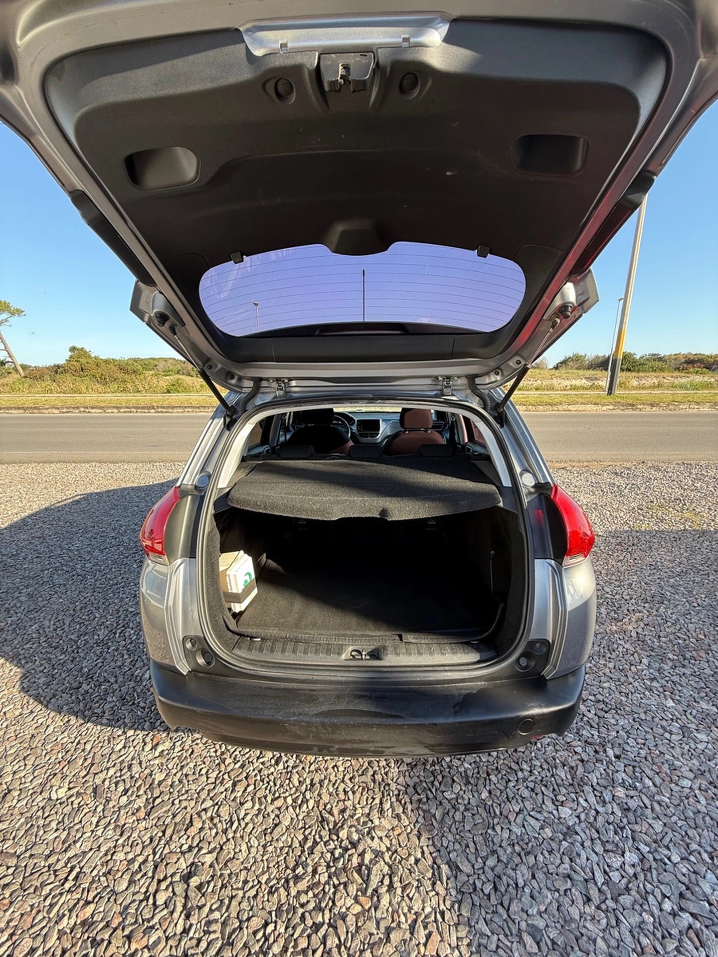 Peugeot 2008 1.2 Full Manual