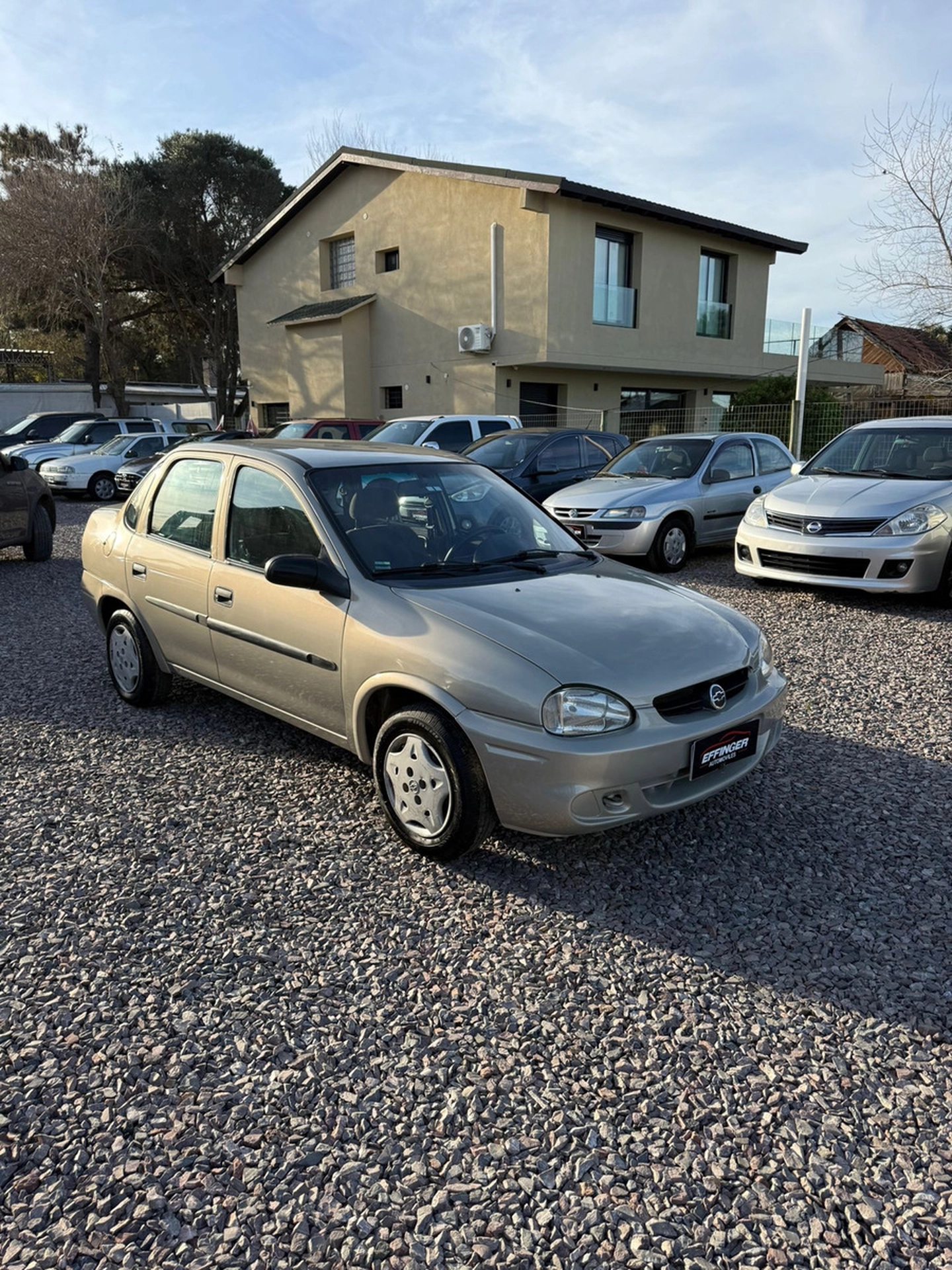 Chevrolet Corsa 1.6 Std