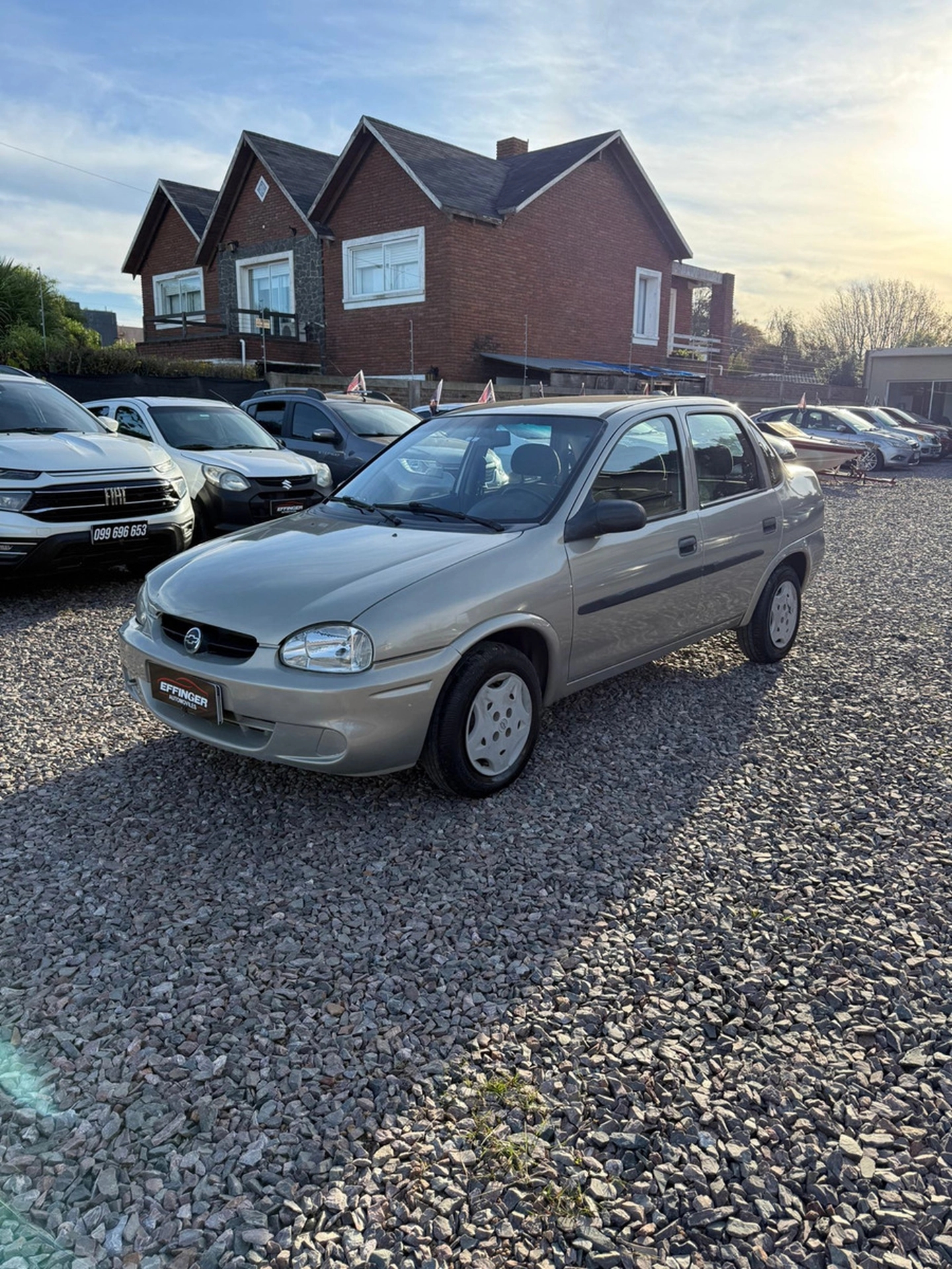 Chevrolet Corsa 1.6 Std