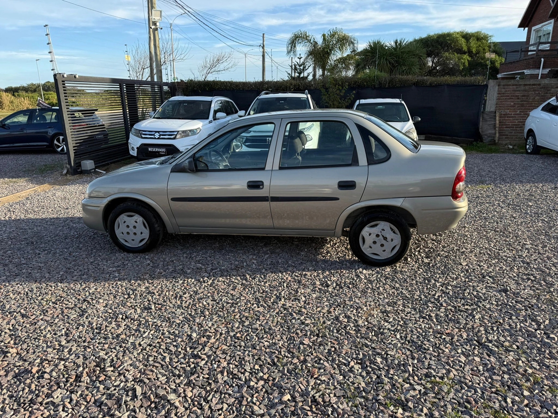 Chevrolet Corsa 1.6 Std