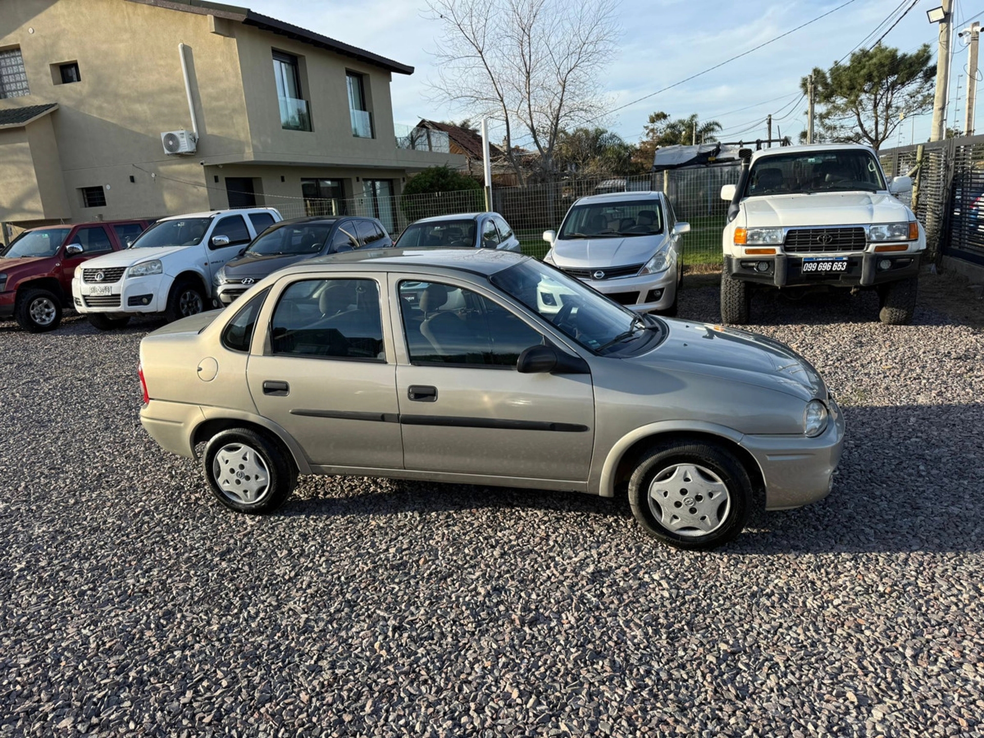 Chevrolet Corsa 1.6 Std
