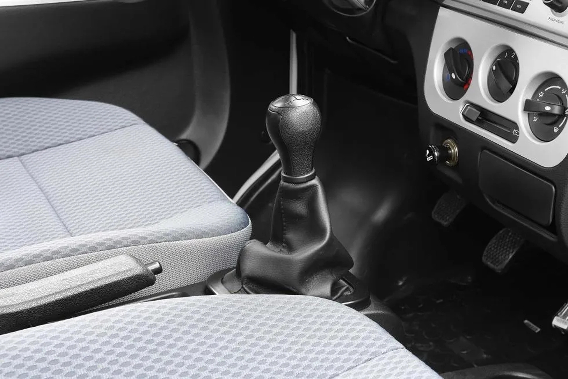 Dfsk K02 1.2 Dob Cab Dir 2abag Abs Faros