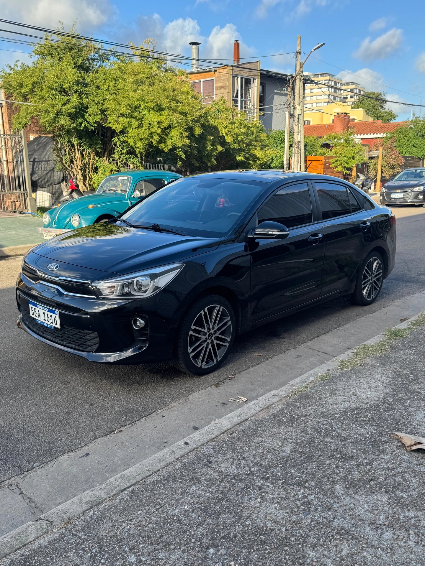 Kia Rio EX Plus Sedan A/T