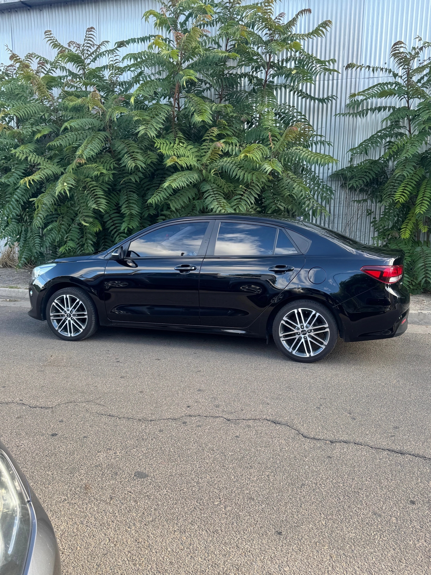 Kia Rio EX Plus Sedan A/T