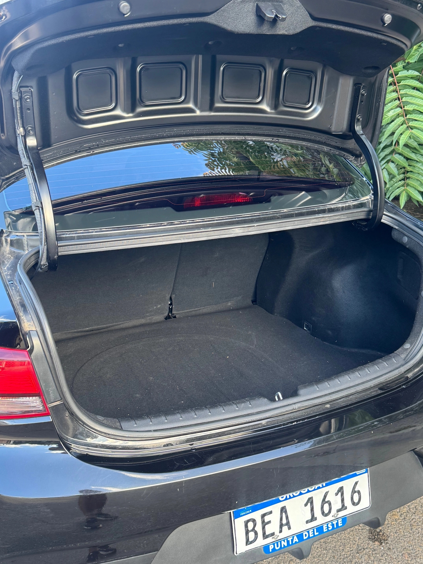 Kia Rio EX Plus Sedan A/T