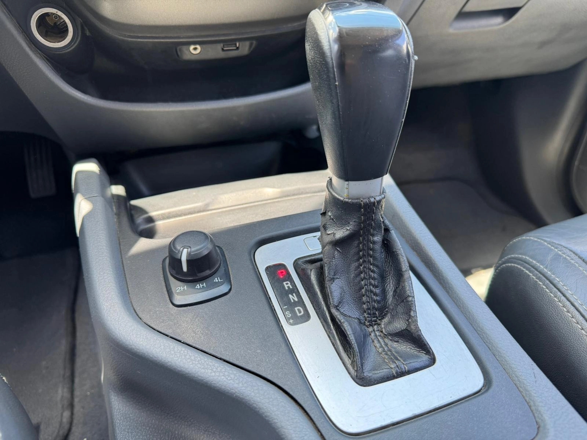 Ford Ranger XLT 3.2 TDCI 4x4 A/T Cabina Doble