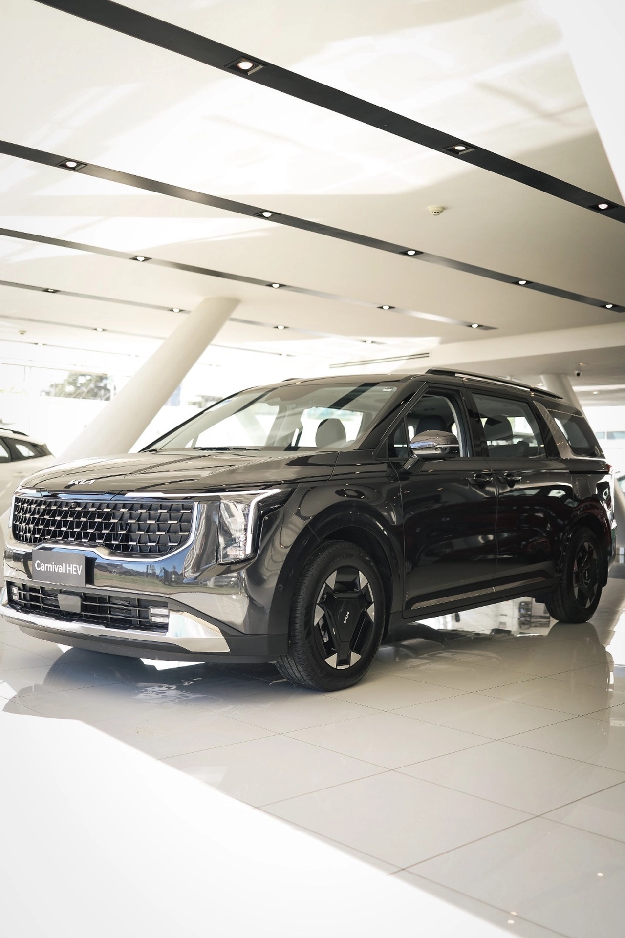 Kia Carnival HEV 2026