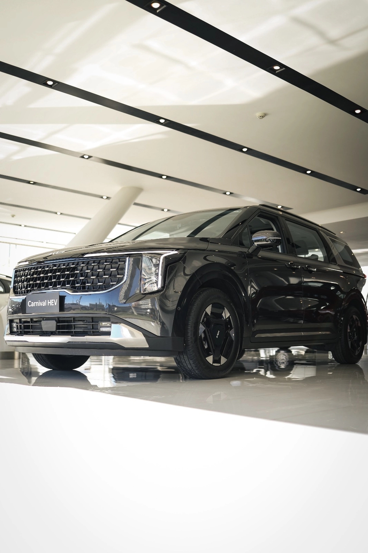 Kia Carnival HEV 2026