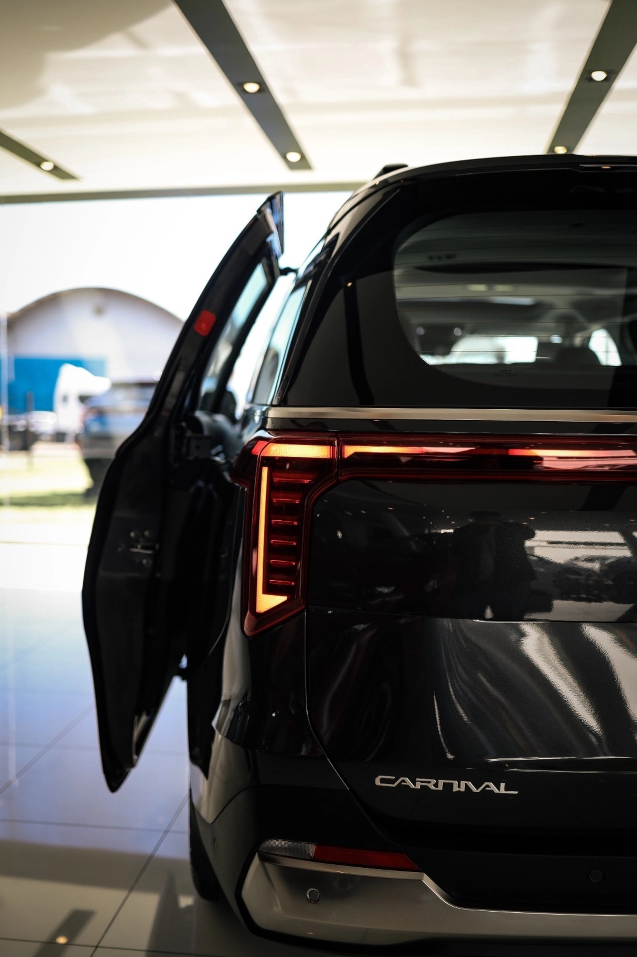 Kia Carnival HEV 2026