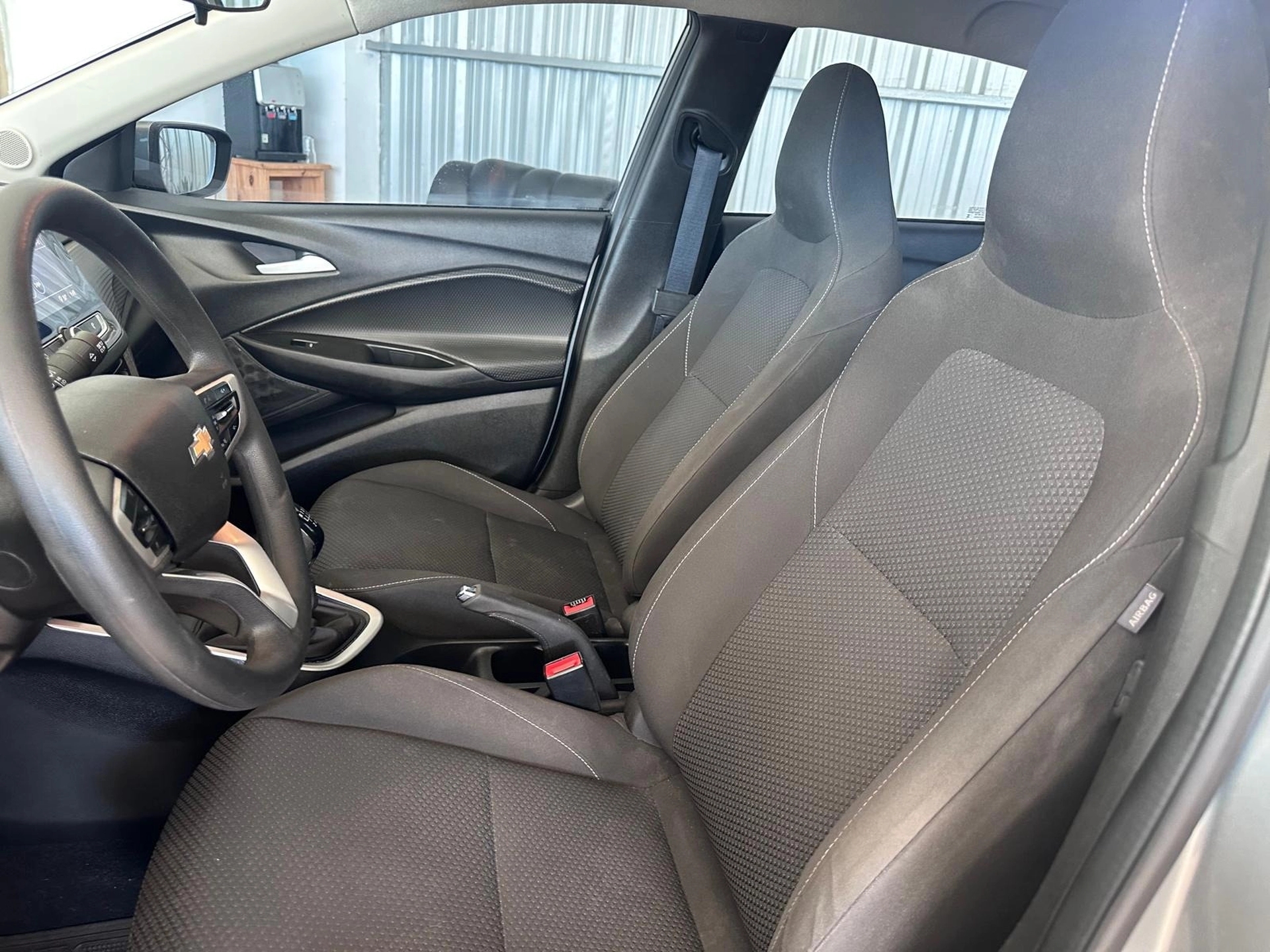 Chevrolet Onix LT Plus 1.0 - SOLYCAR