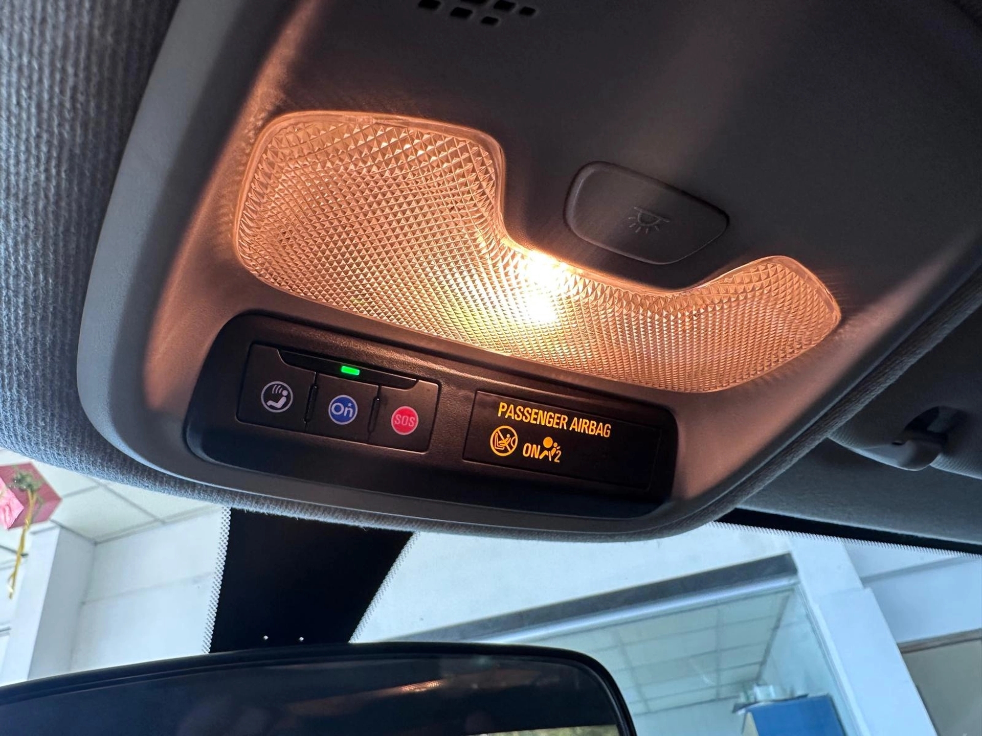 Chevrolet Onix LT Plus 1.0 - SOLYCAR