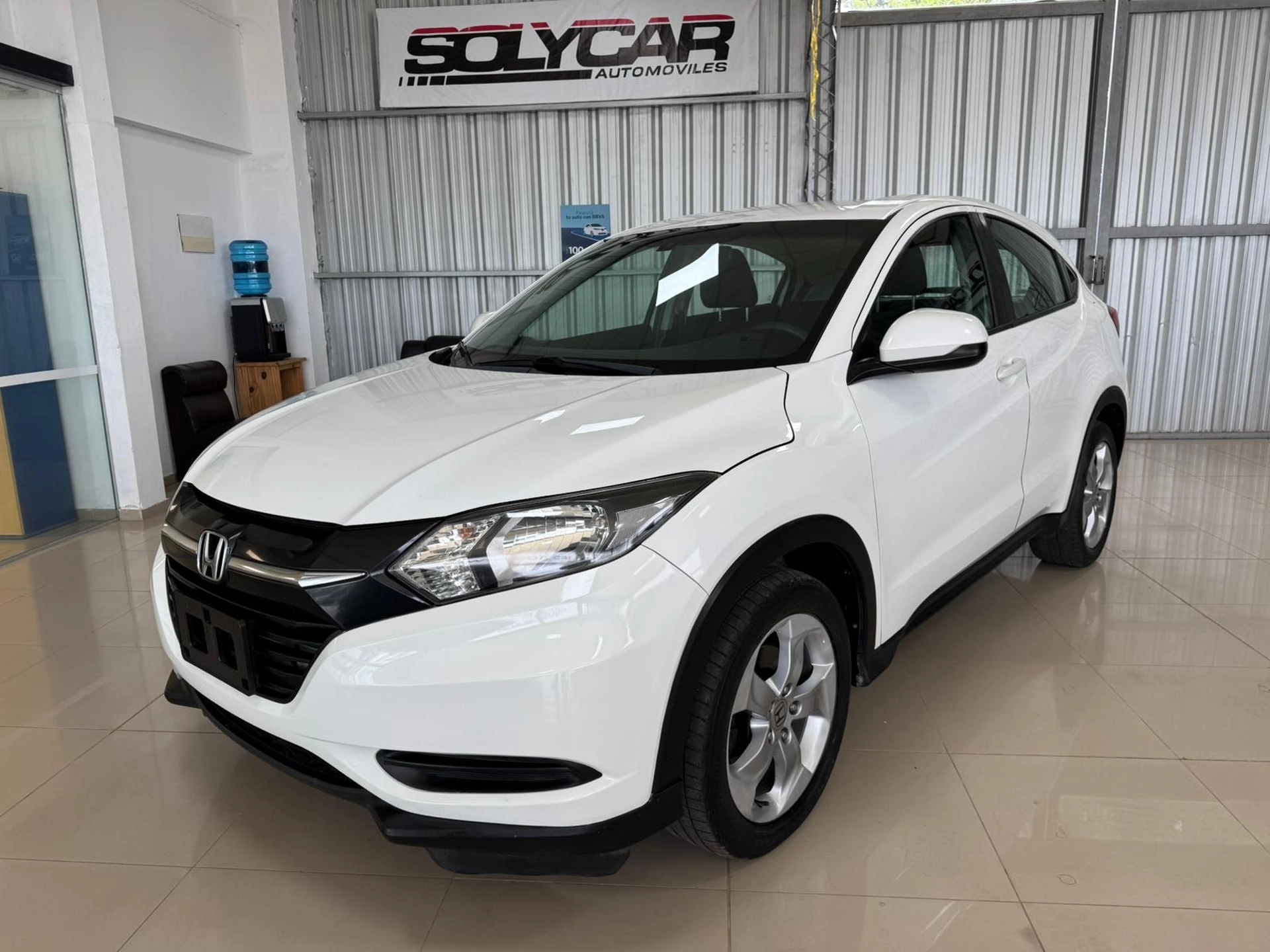 Honda HR-V 1.8 LX CVT 2WD - Solycar