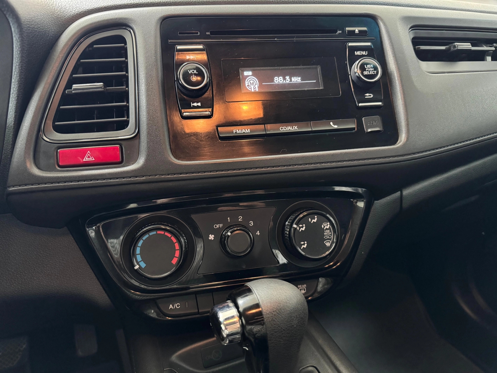 Honda HR-V 1.8 LX CVT 2WD - Solycar