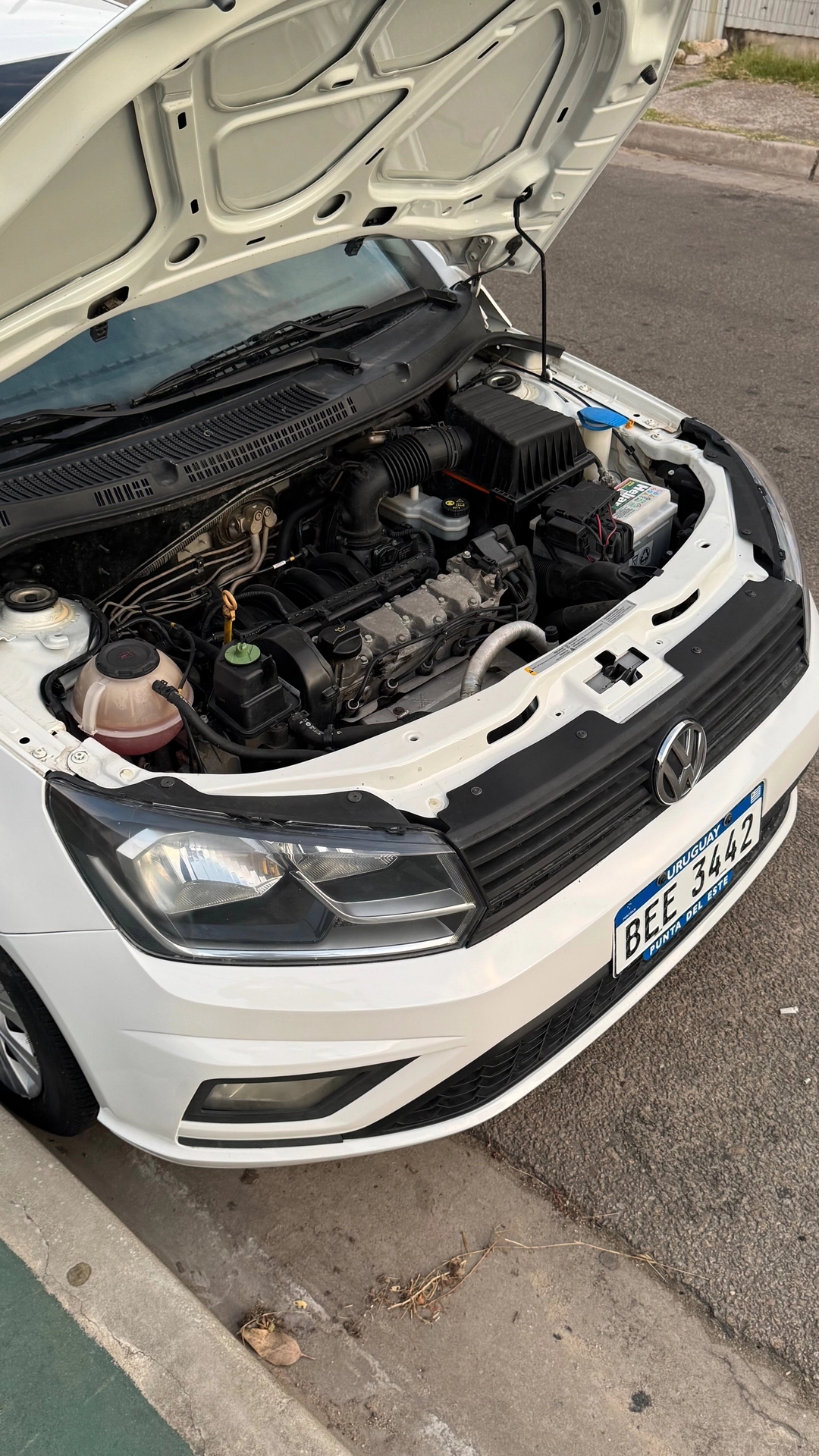 Volkswagen Gol Sedán 1.6 Comfortline