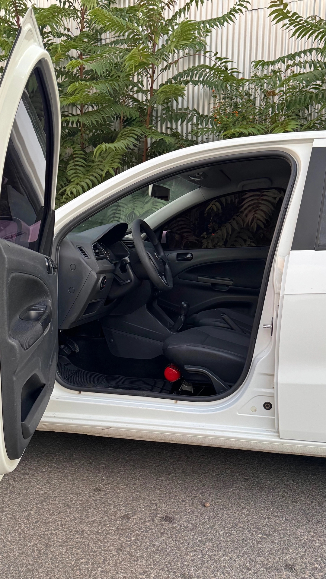 Volkswagen Gol Sedán 1.6 Comfortline