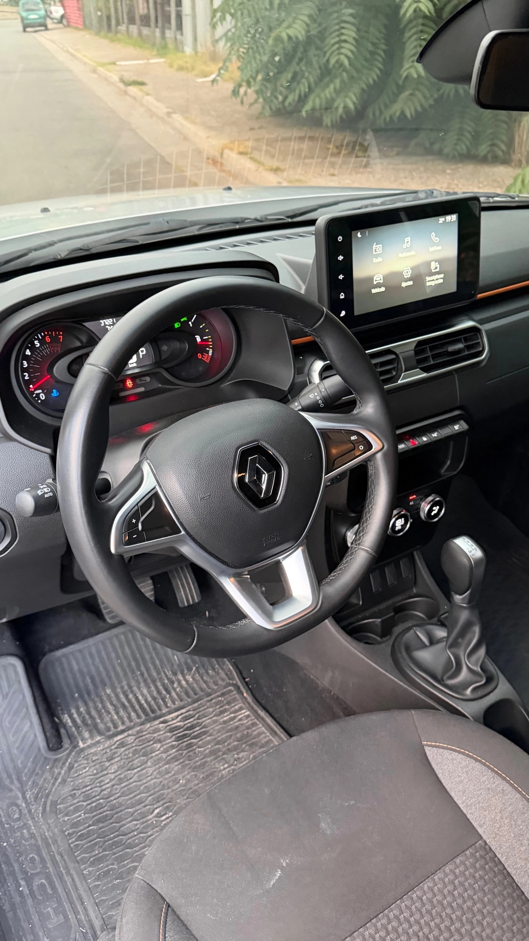 Renault Oroch Intens Outsider 1.3 TCe CVT 2WD