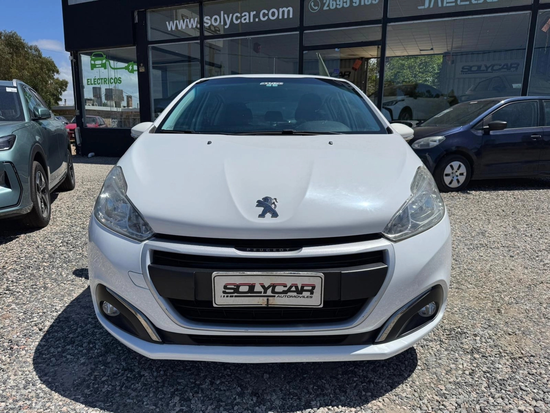 Peugeot New 208 1.0 Access