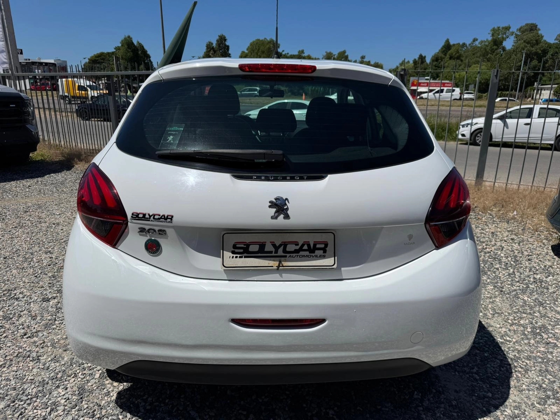 Peugeot New 208 1.0 Access