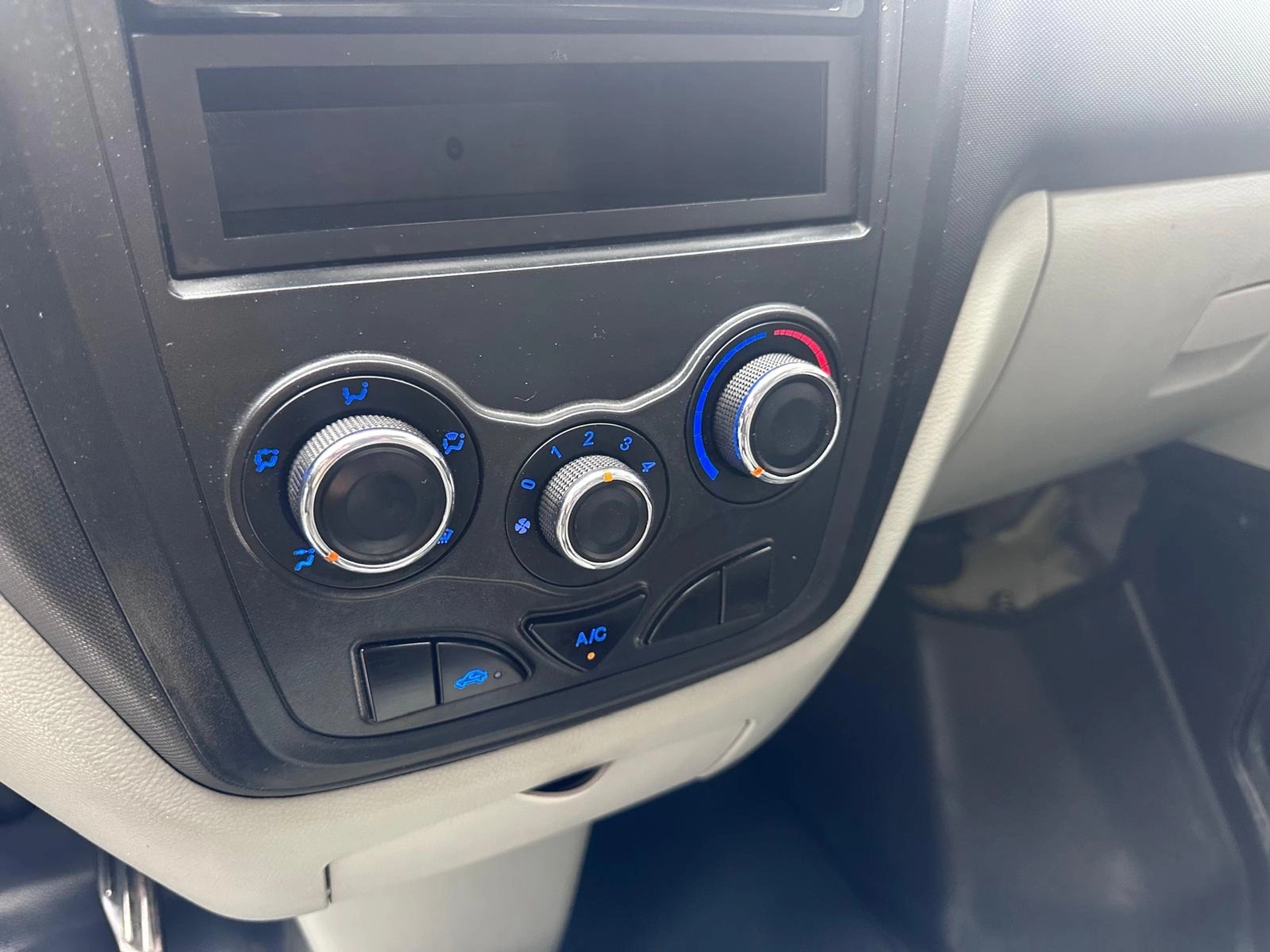 Karry Q22 Cabina Doble