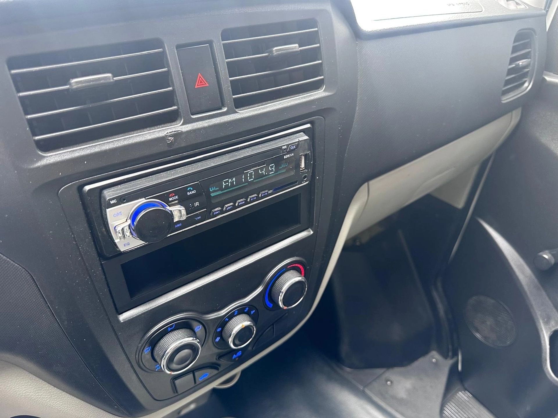 Karry Q22 Cabina Doble