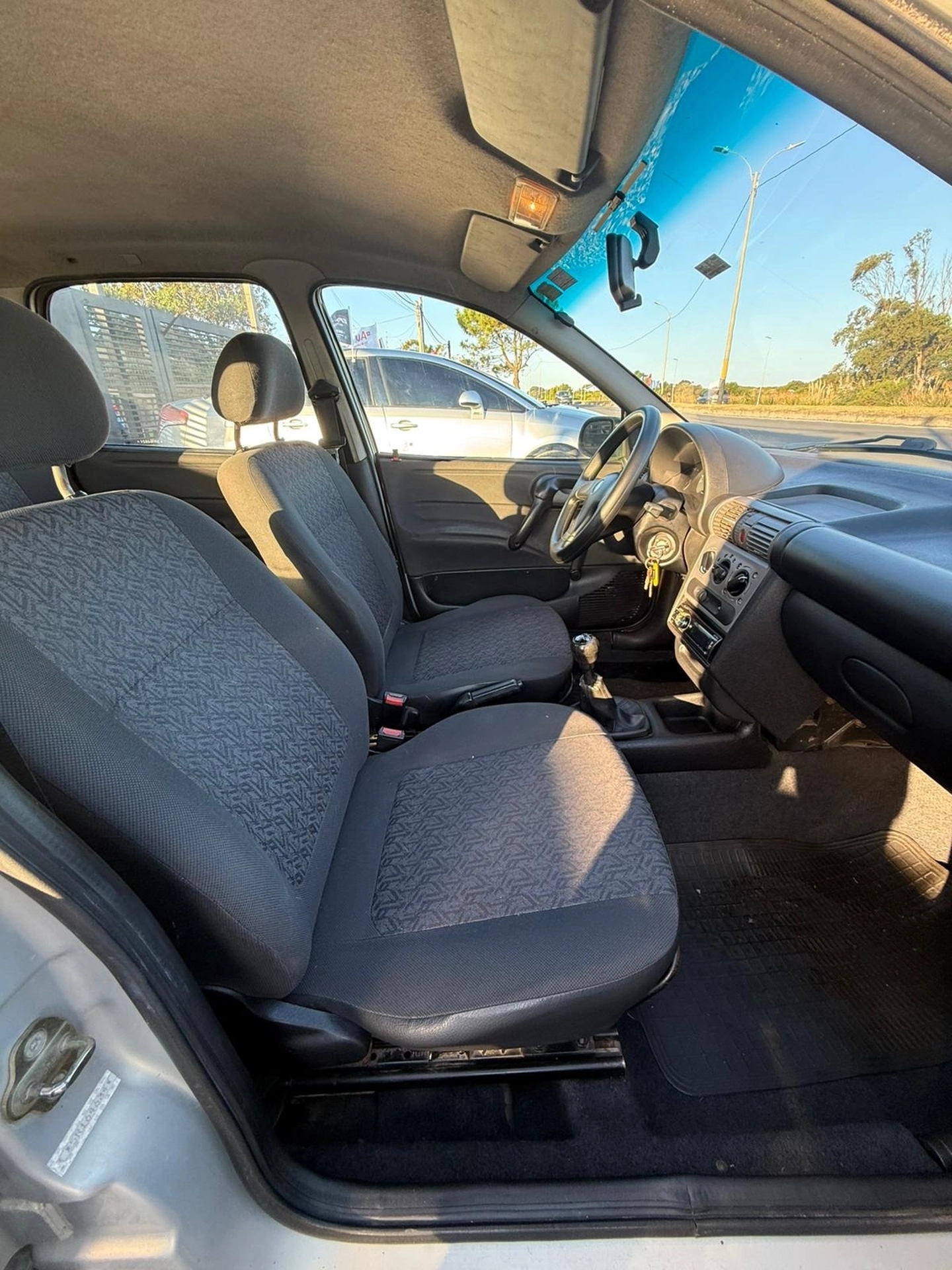 Chevrolet Corsa SEDAN 1.6