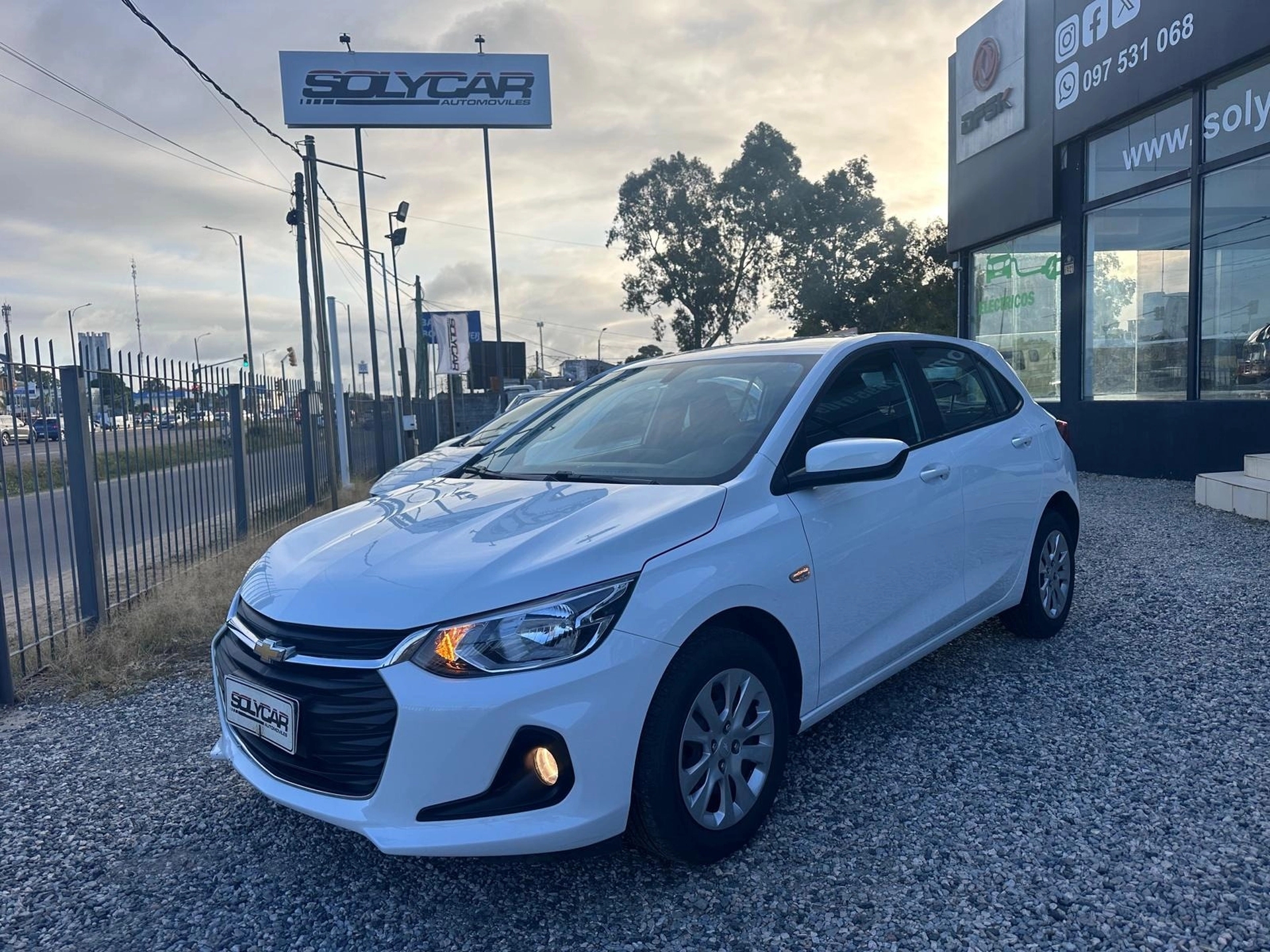 Chevrolet Onix LT 1.0