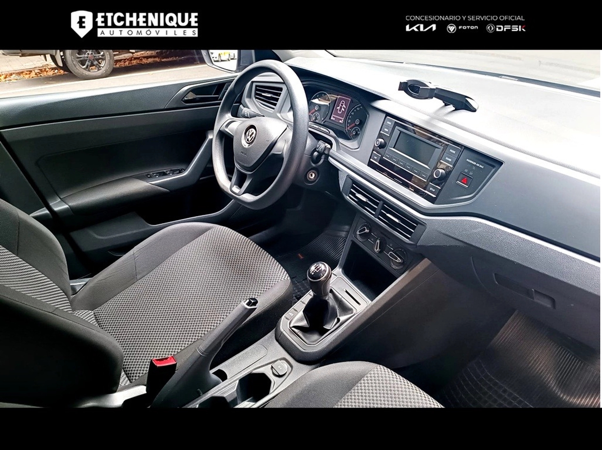 Volkswagen Polo Trendline M/T