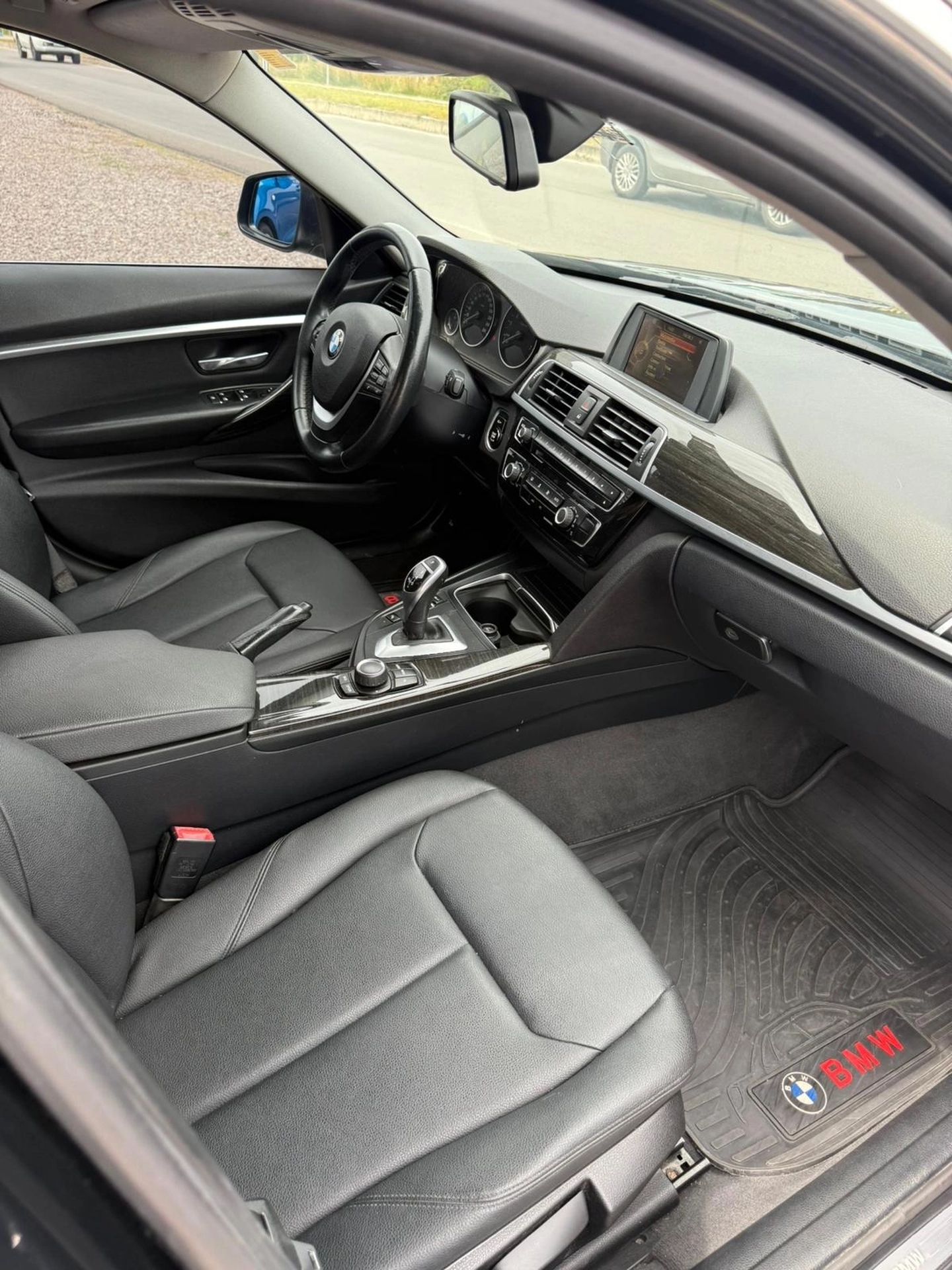 BMW 320i Sport Line 320i Sport Line