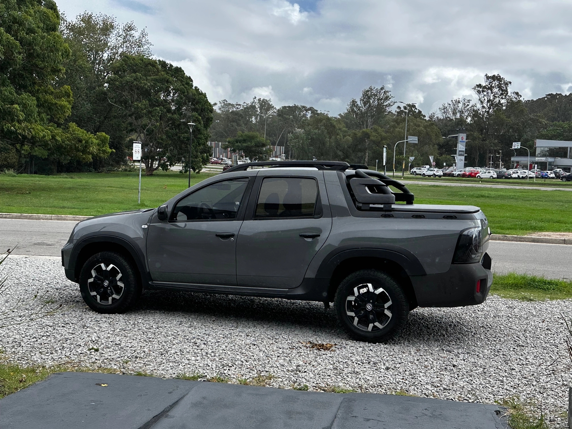 Renault Oroch Intens 1.3 TCe CVT 2WD