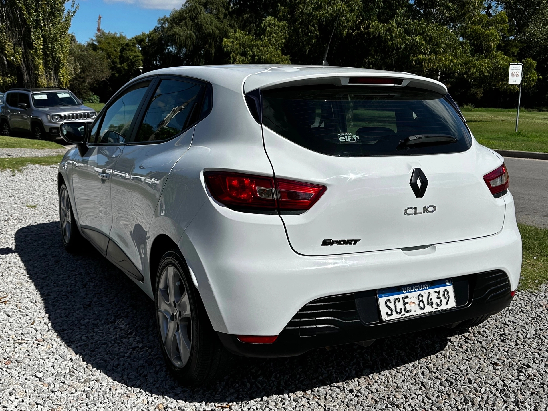 Renault Clio IV Expression 1.2 16v