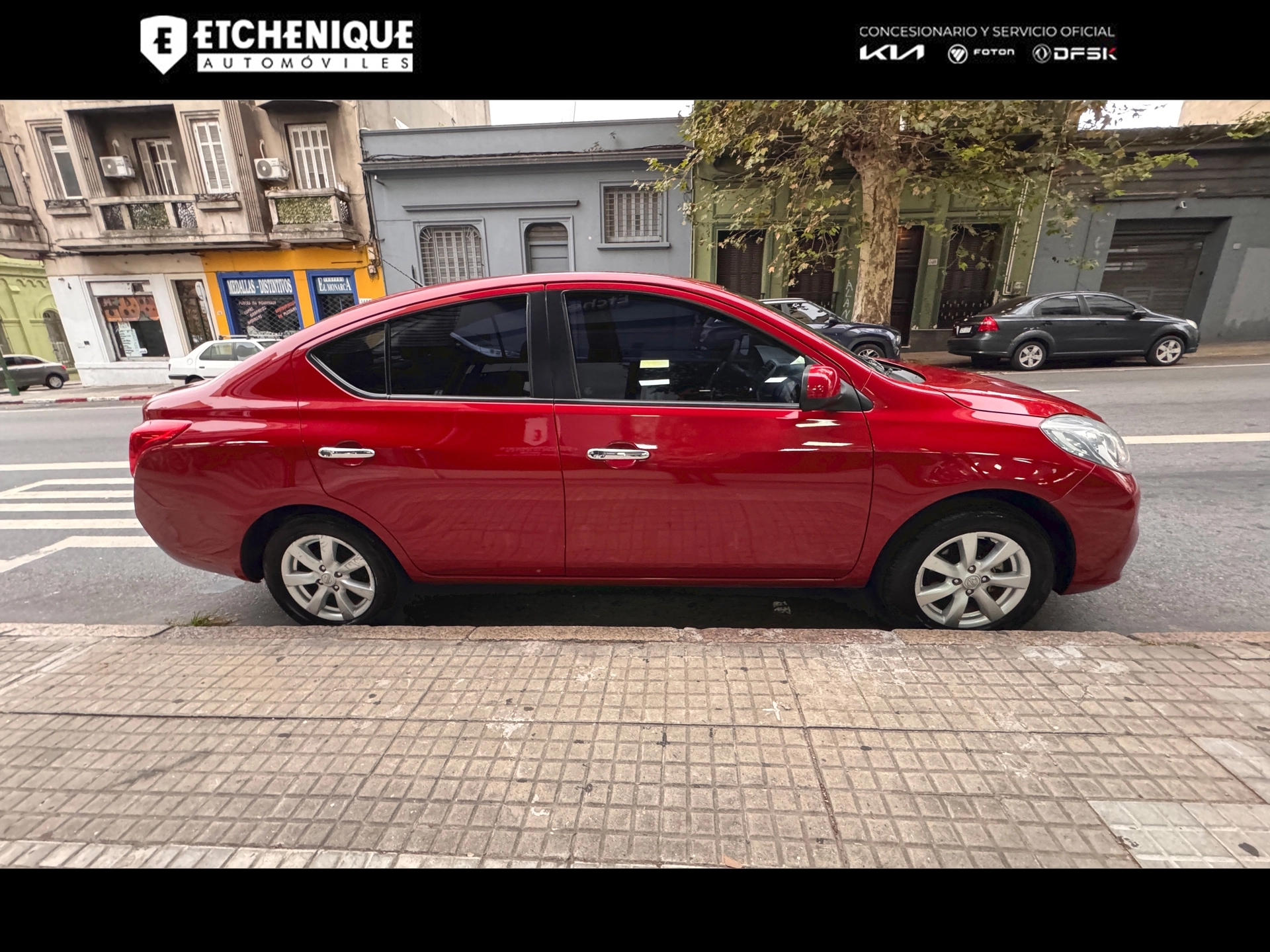 Nissan Versa Excelente estado Unico Dueño!