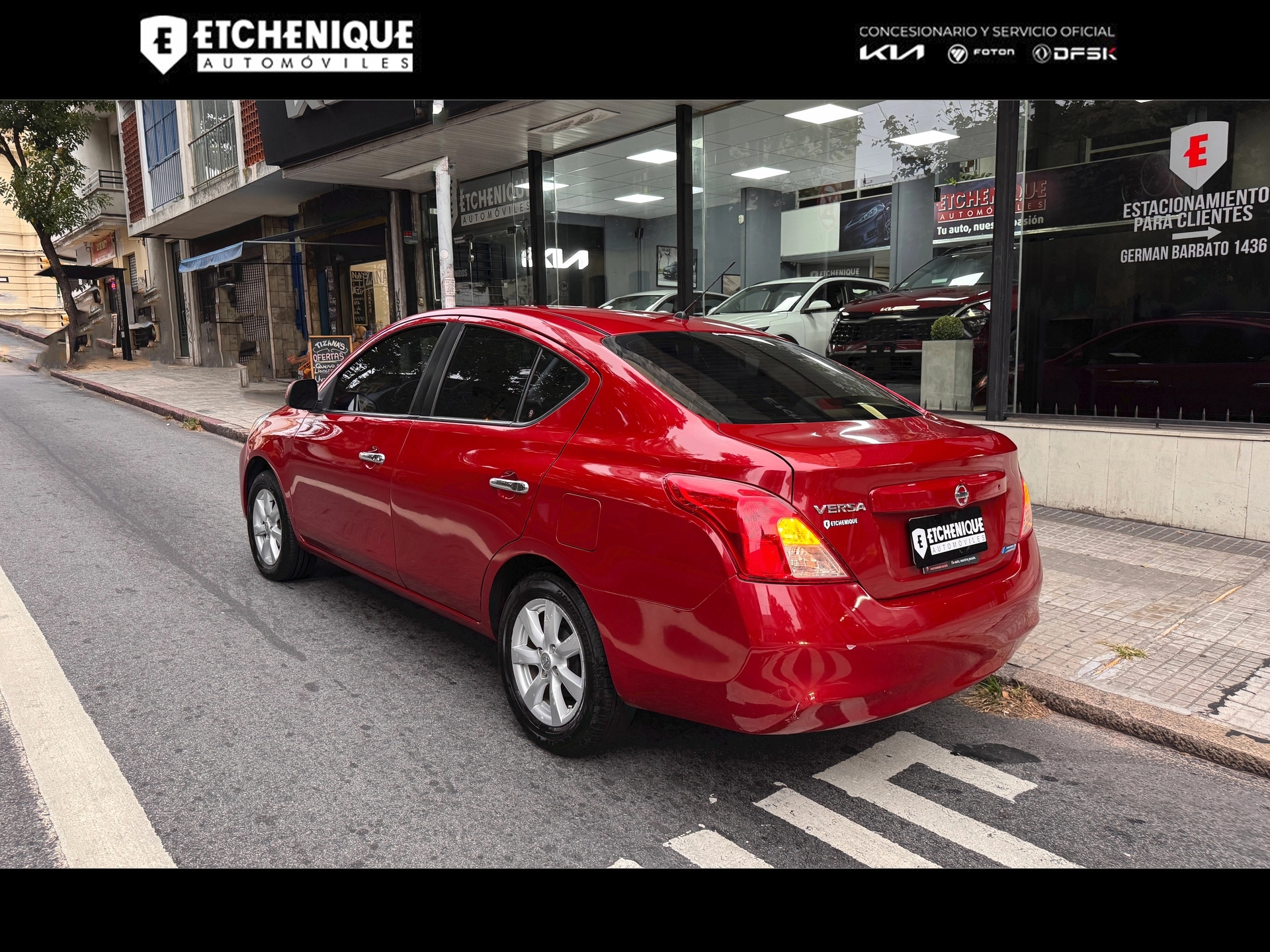 Nissan Versa Excelente estado Unico Dueño!