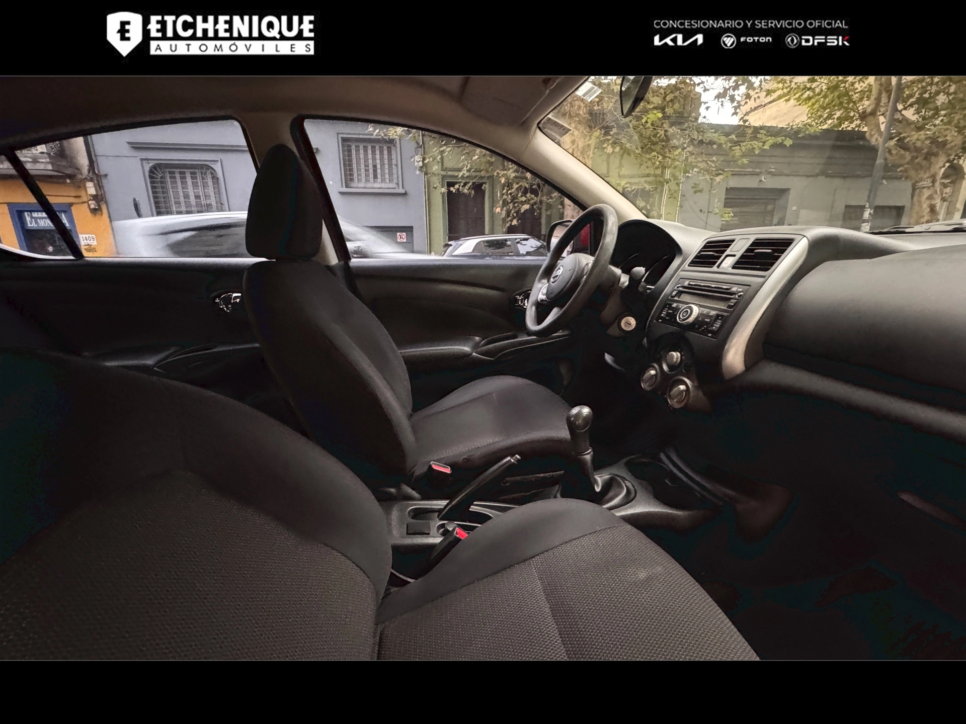 Nissan Versa Excelente estado Unico Dueño!