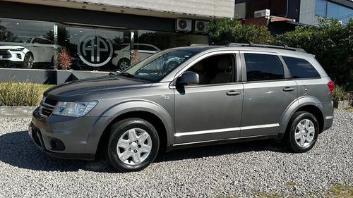 Dodge Journey Se 2.4 A/t 7 Plazas