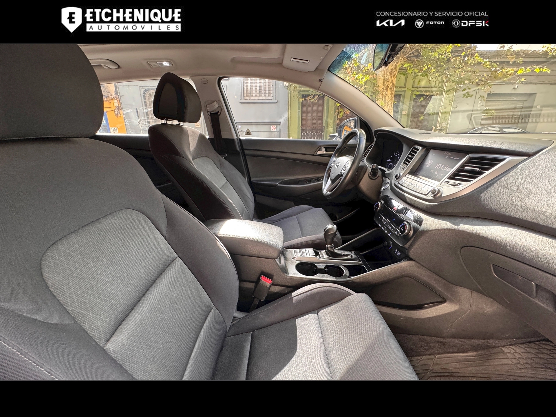 Hyundai Tucson 1.6T UNICA EN SU ESTADO!