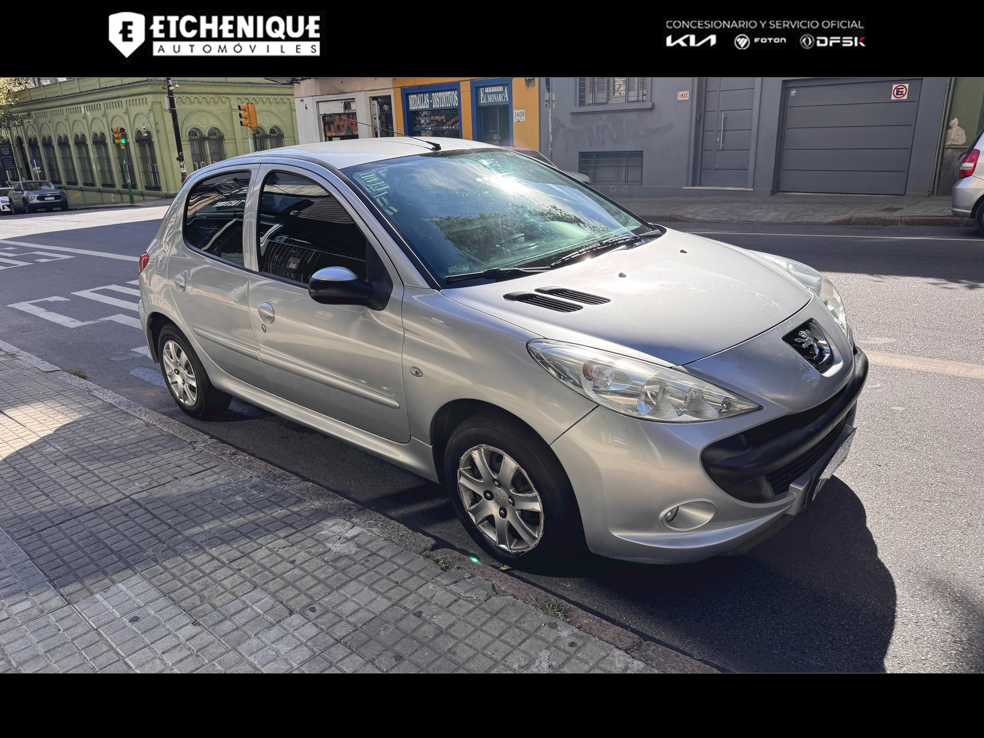 Peugeot 207 Compact Frances! Excelente estado