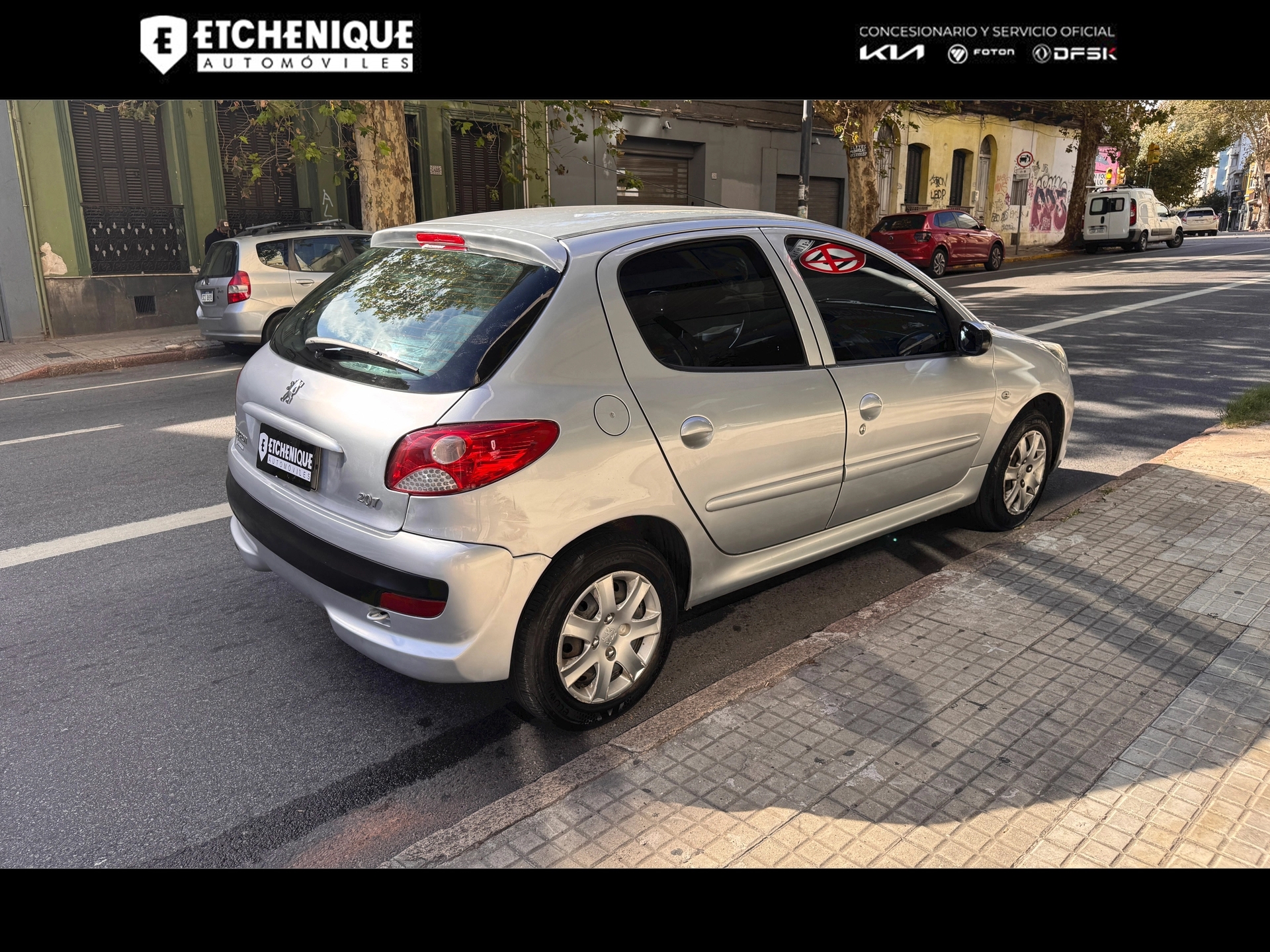 Peugeot 207 Compact Frances! Excelente estado