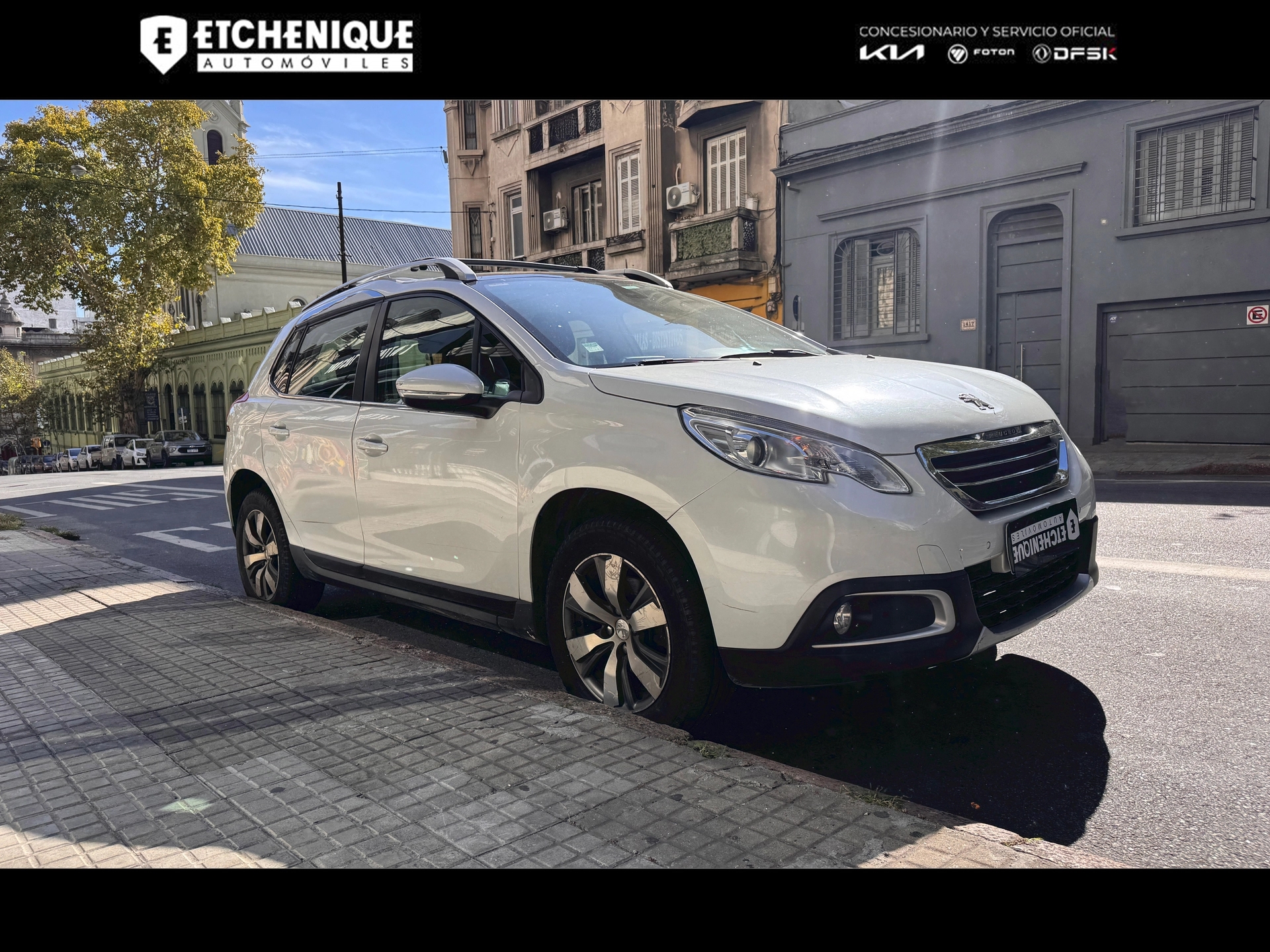 Peugeot 2008 1.6 VTi Feline
