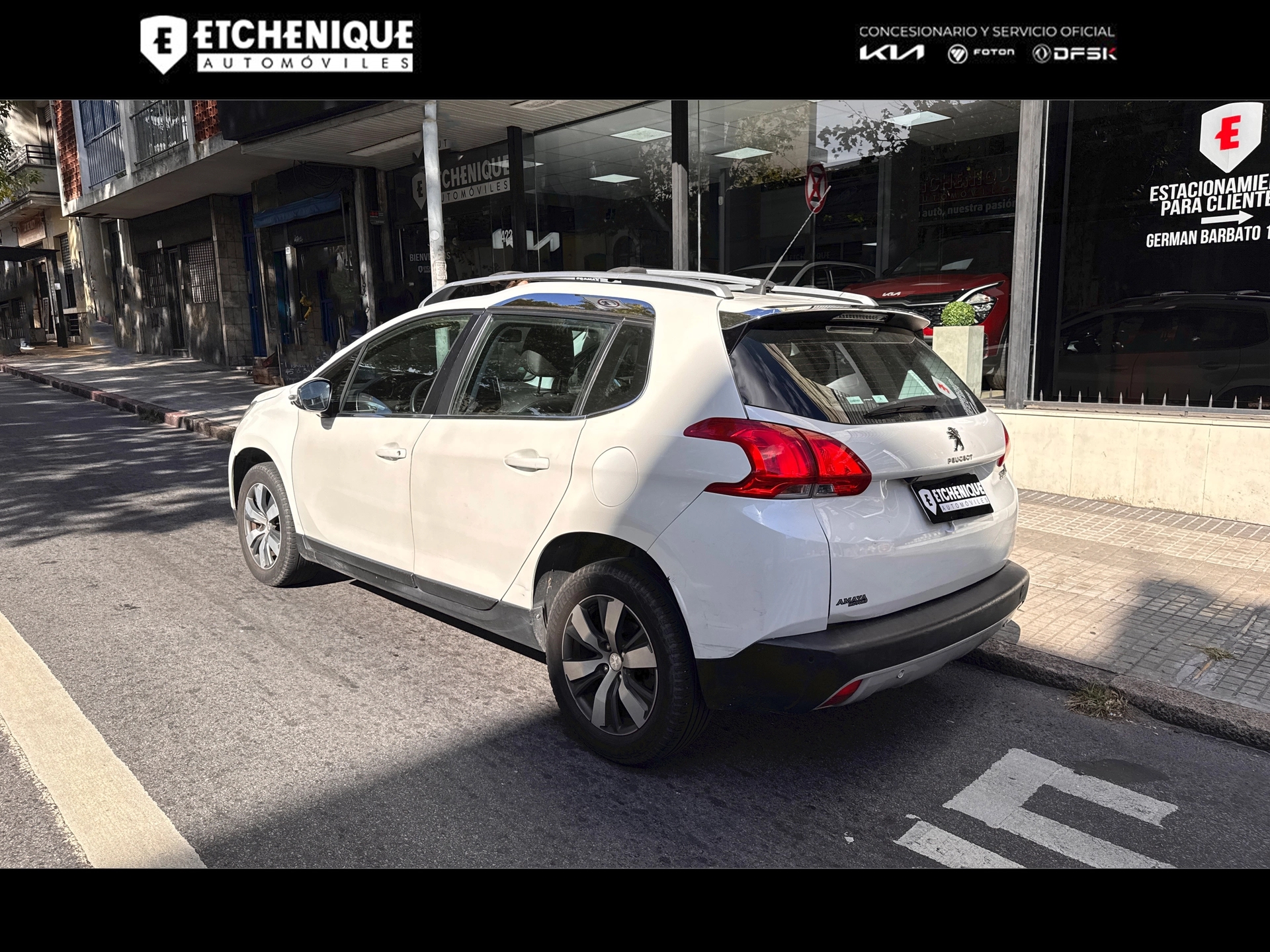 Peugeot 2008 1.6 VTi Feline