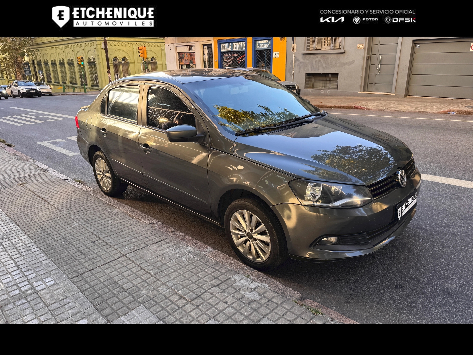 Volkswagen Gol Sedán Comfortline