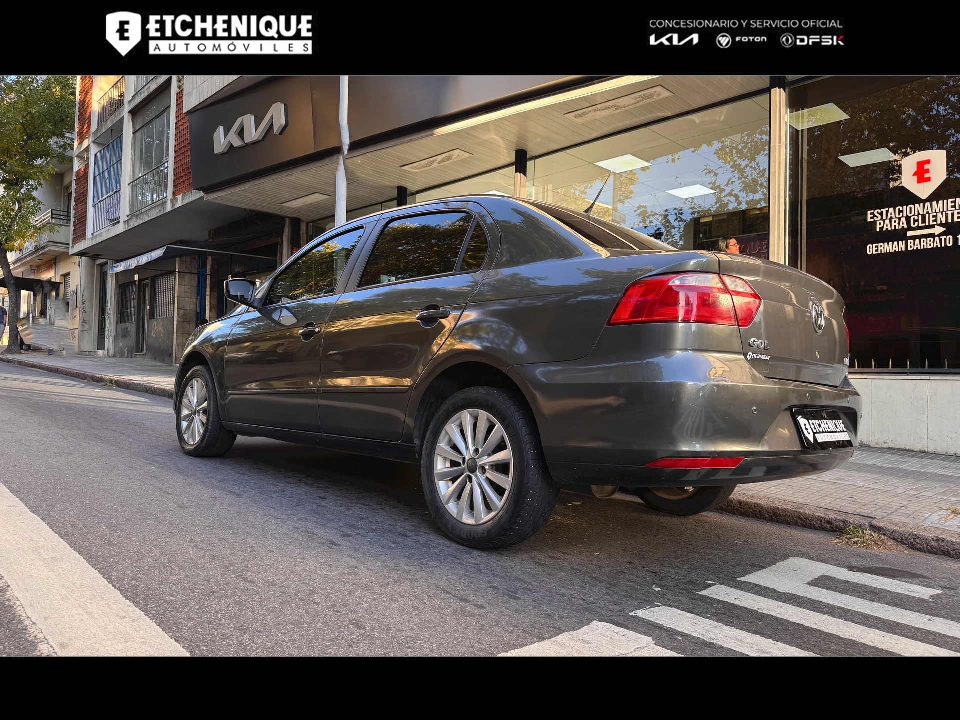 Volkswagen Gol Sedán Comfortline