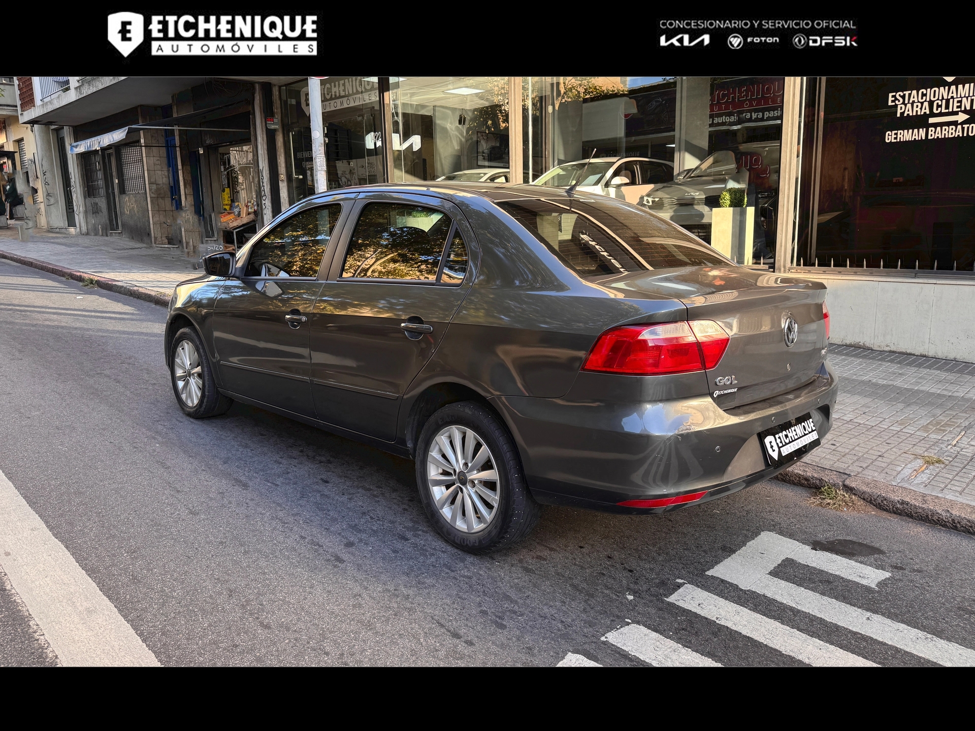 Volkswagen Gol Sedán Comfortline