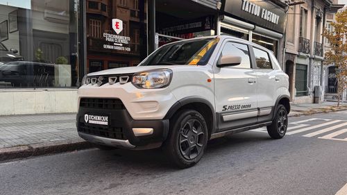Suzuki S-Presso GL Cross Excelente Estado