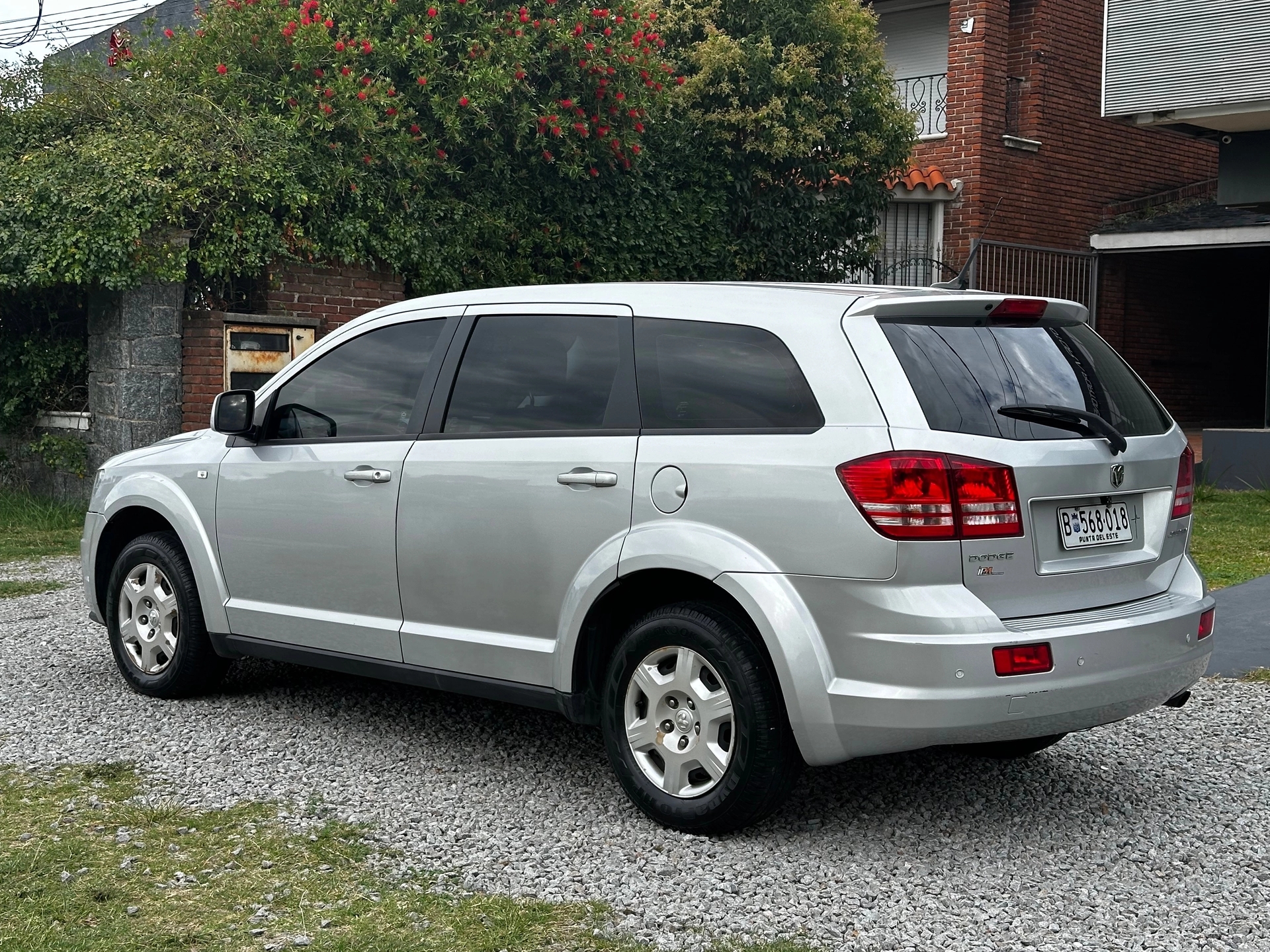 Dodge Journey SE 2.4 A/T 5 plazas