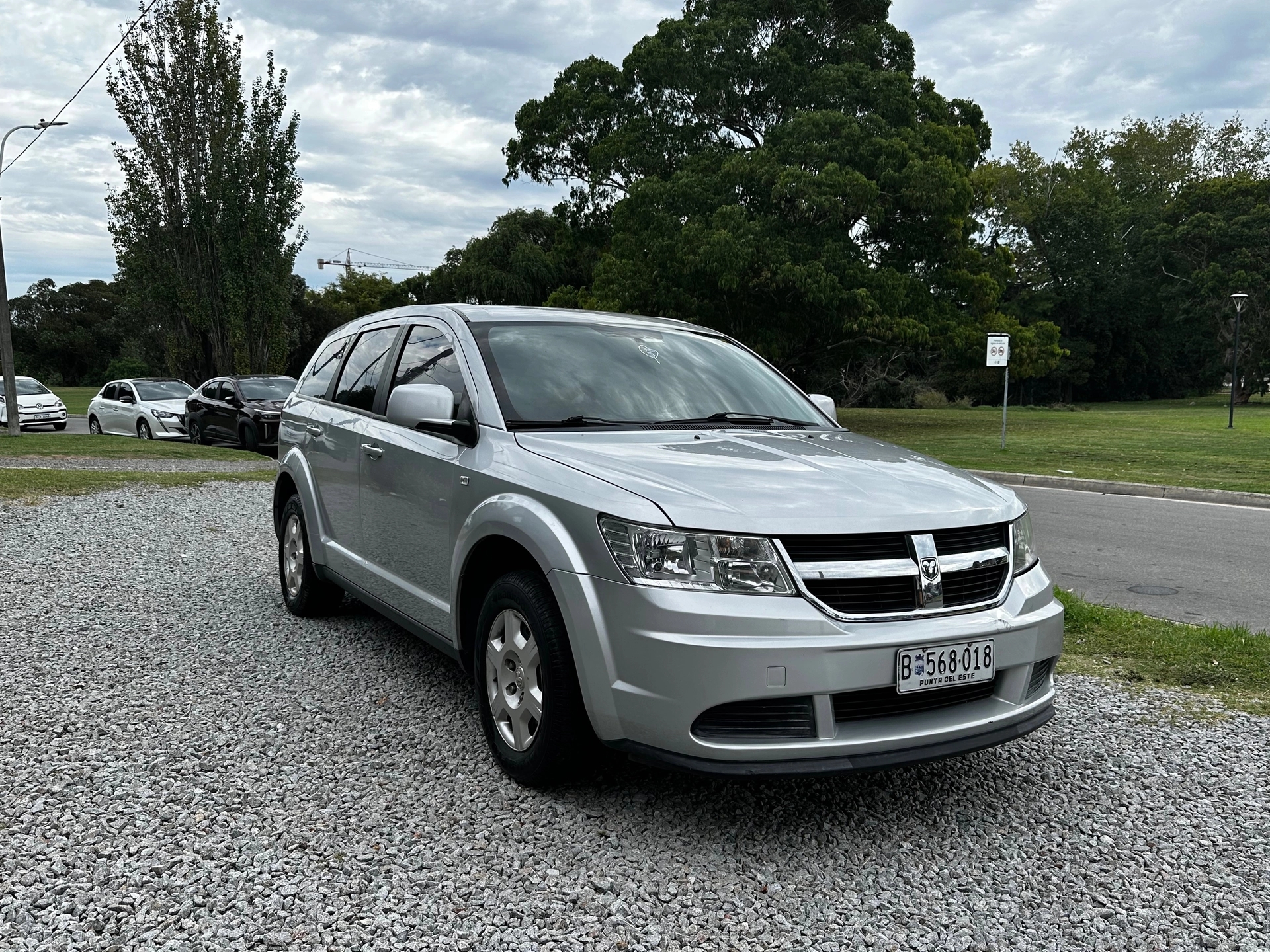 Dodge Journey SE 2.4 A/T 5 plazas
