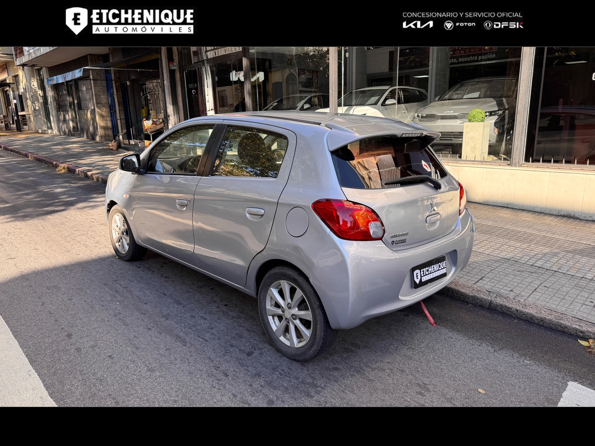 Mitsubishi Mirage 1.2 GLS Extra Full