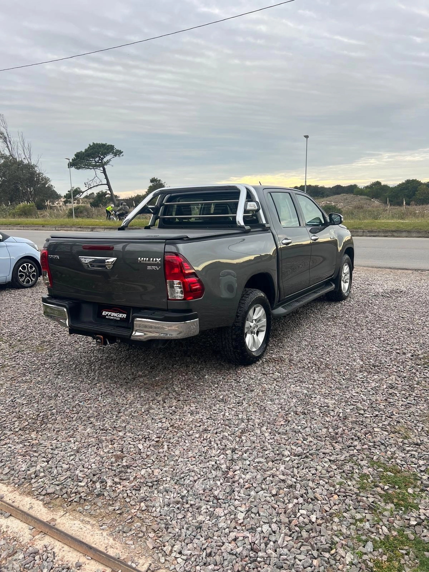 Toyota Hilux Cabina Doble 2.7 VVT-i SRV 4x4